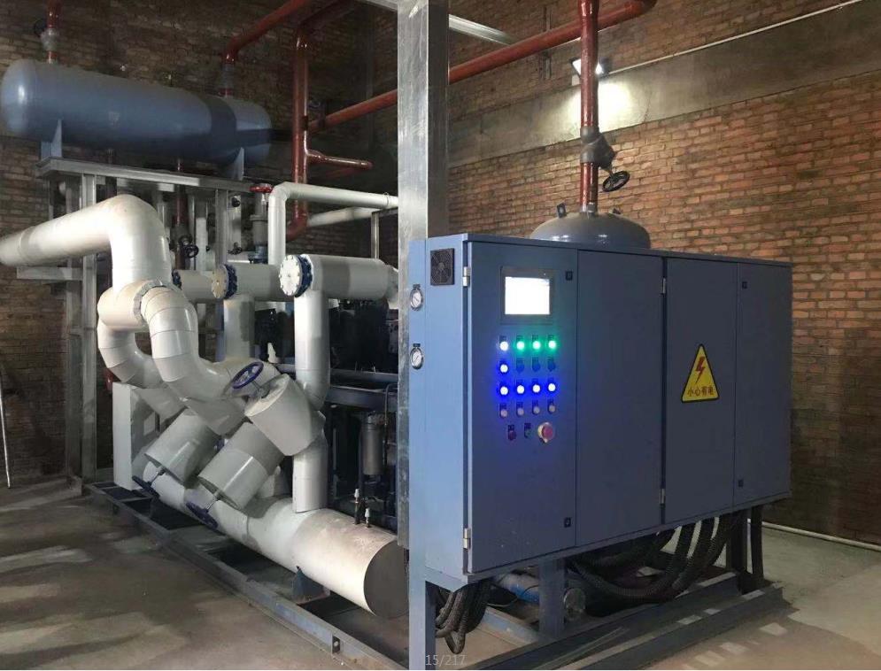 制冷设备调试现场